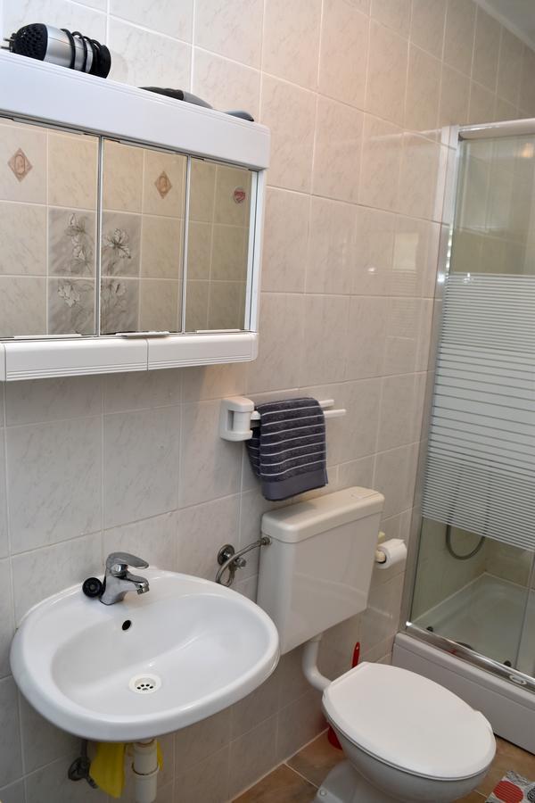 Apartments Oresic 维尔 外观 照片